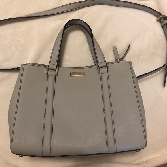 kate spade Handbags - KateSpade grey crossbody with detachable strap